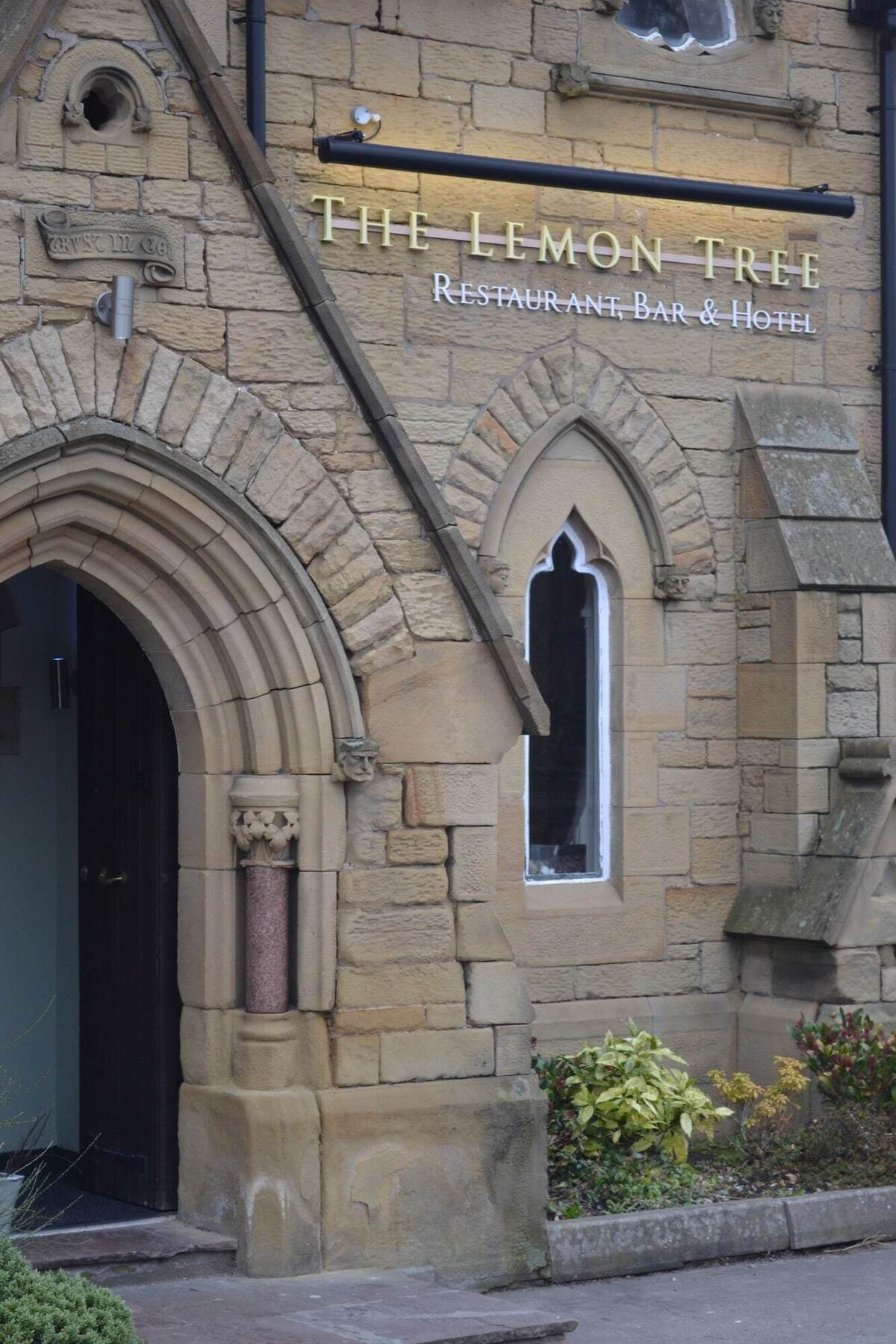 The Lemon Tree Hotel Wrexham Exterior photo