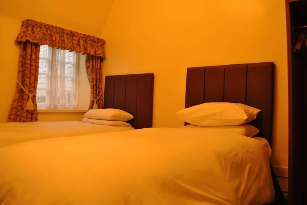The Lemon Tree Hotel Wrexham Exterior photo